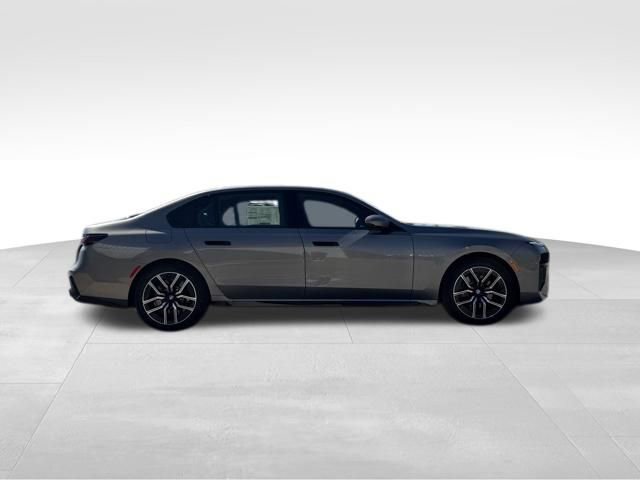 New 2026 BMW 760i xDrive w/ Premium Package AWD/4WD image 7