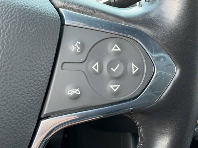 Used 2022 Chevrolet Traverse High Country AWD/4WD image 36