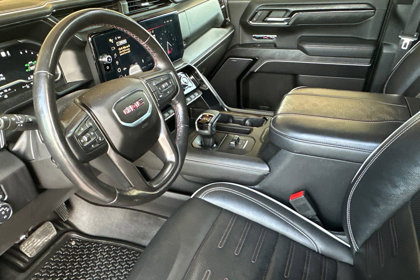 Used 2023 GMC Sierra 1500 AT4X image 10