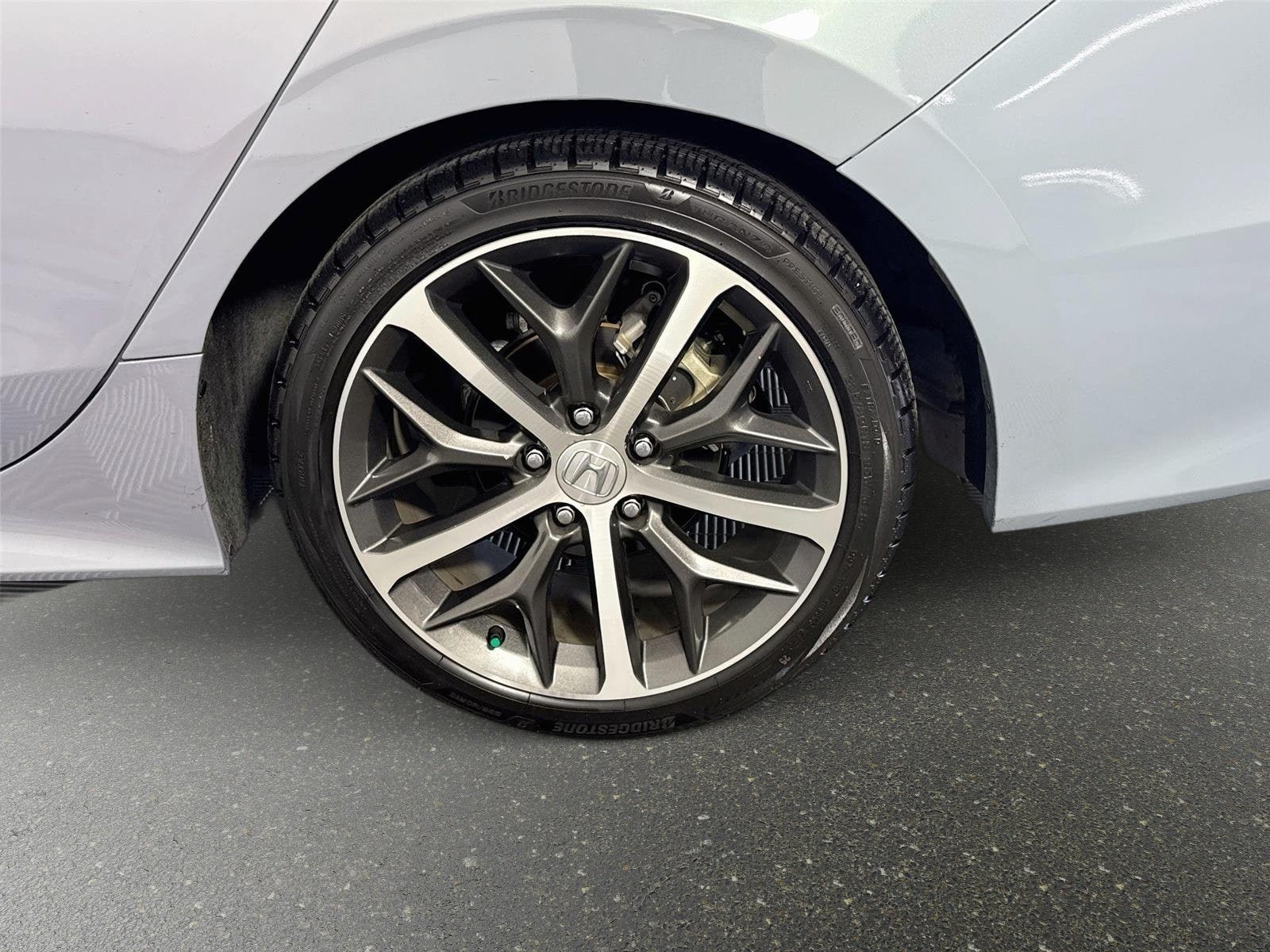 Used 2022 Honda Civic Touring image 31