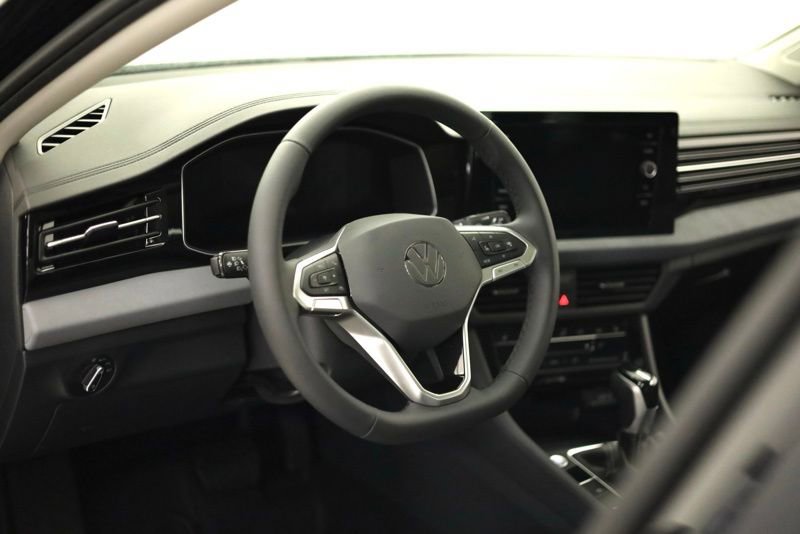 New 2026 Volkswagen Jetta SE image 12