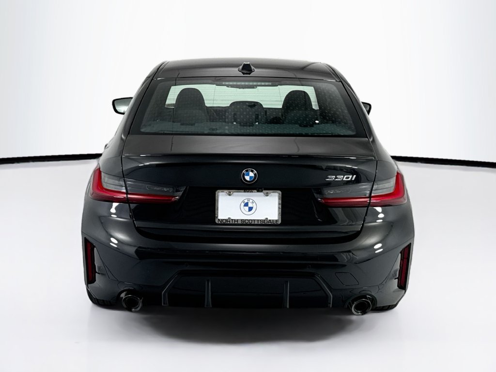 New 2026 BMW 330i Sedan w/ M Sport Package RWD image 6