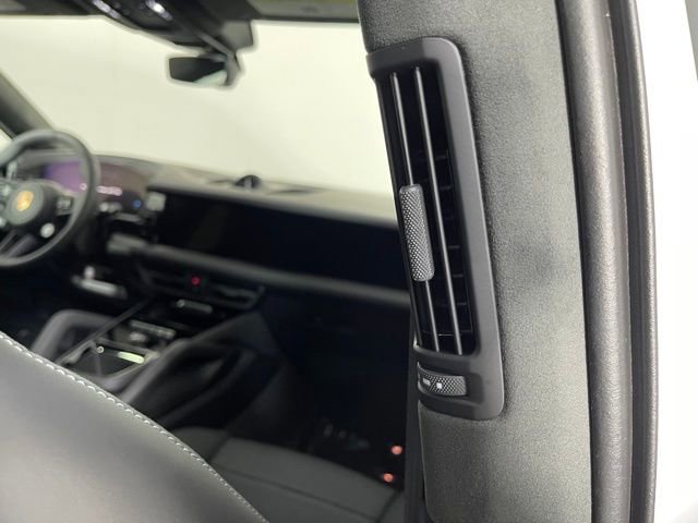 New 2026 Porsche Cayenne GTS image 22