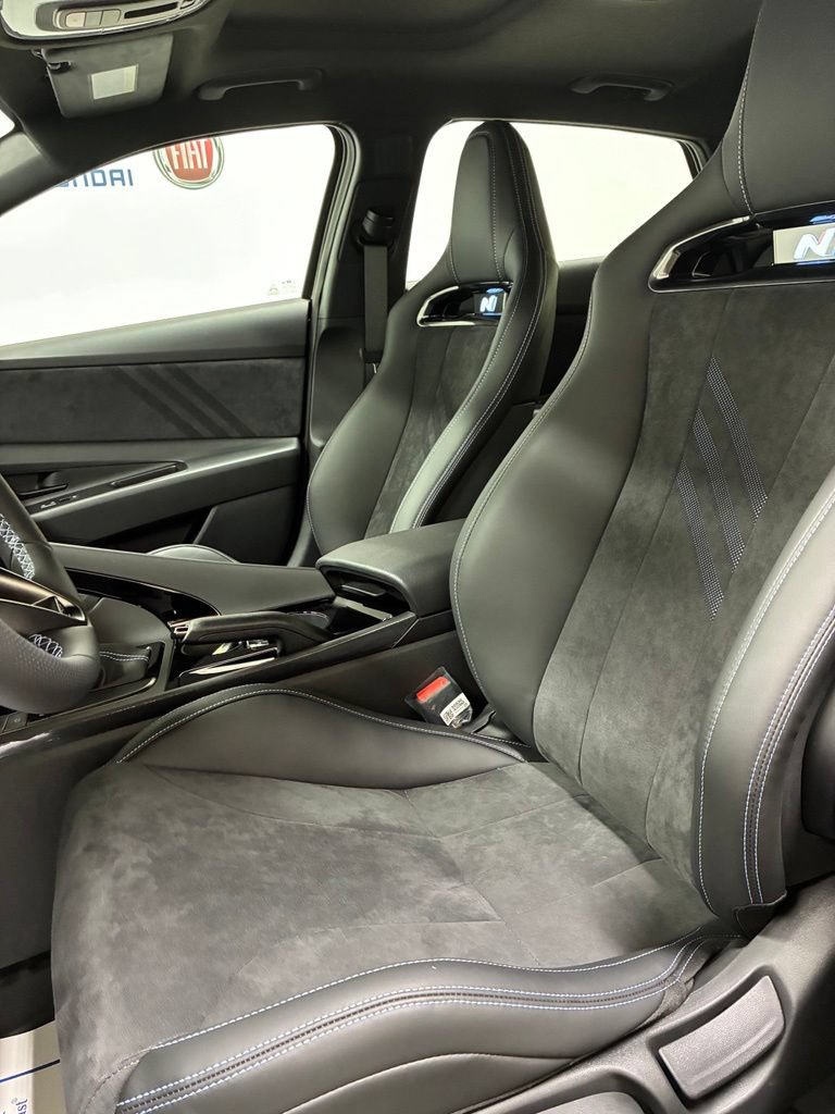 New 2026 Hyundai Elantra N FWD image 9