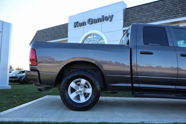 Used 2017 RAM 1500 Express image 33