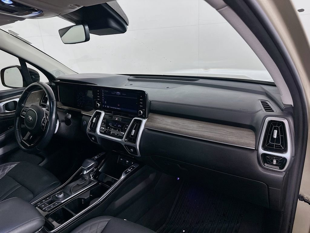 Used 2021 Kia Sorento SX Prestige image 31