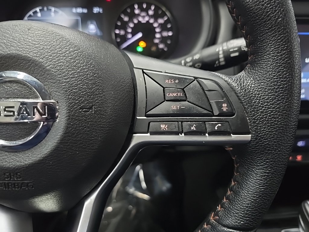 Used 2021 Nissan Kicks SR FWD image 22