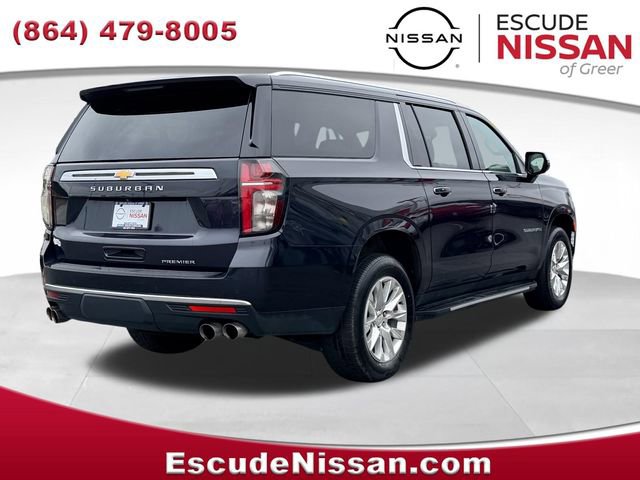 Used 2024 Chevrolet Suburban Premier image 3