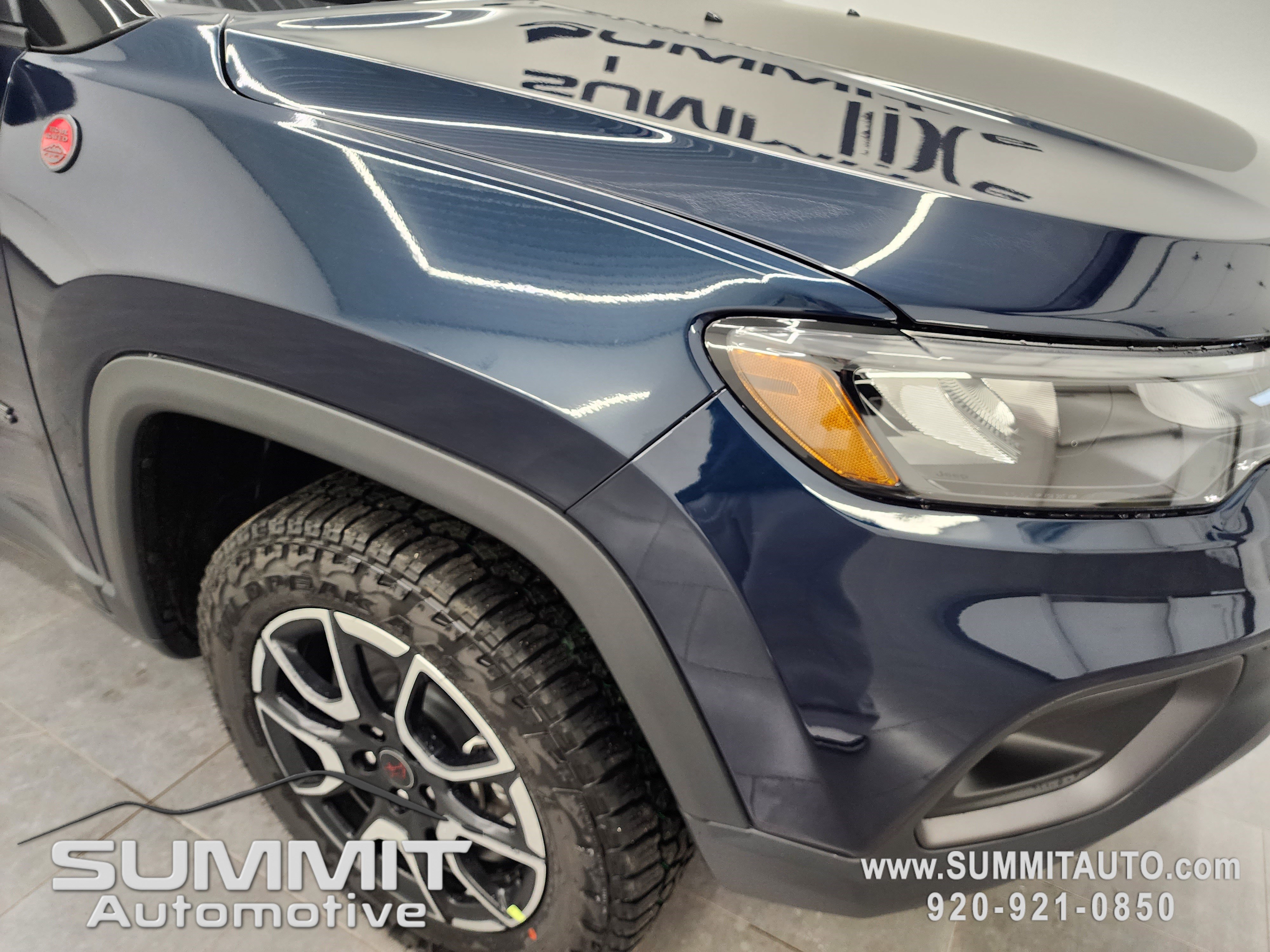 New 2026 Jeep Compass Trailhawk w/ Sun, Sound & Navigation Group image 23