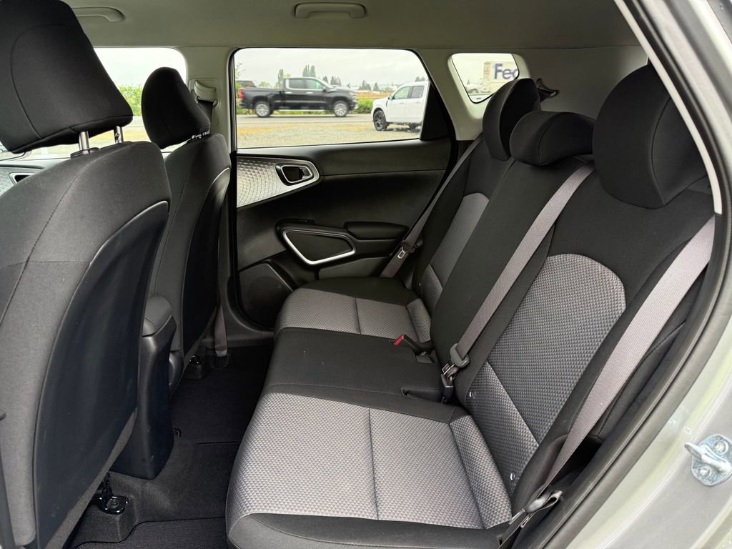 Certified 2025 Kia Soul LX FWD image 14
