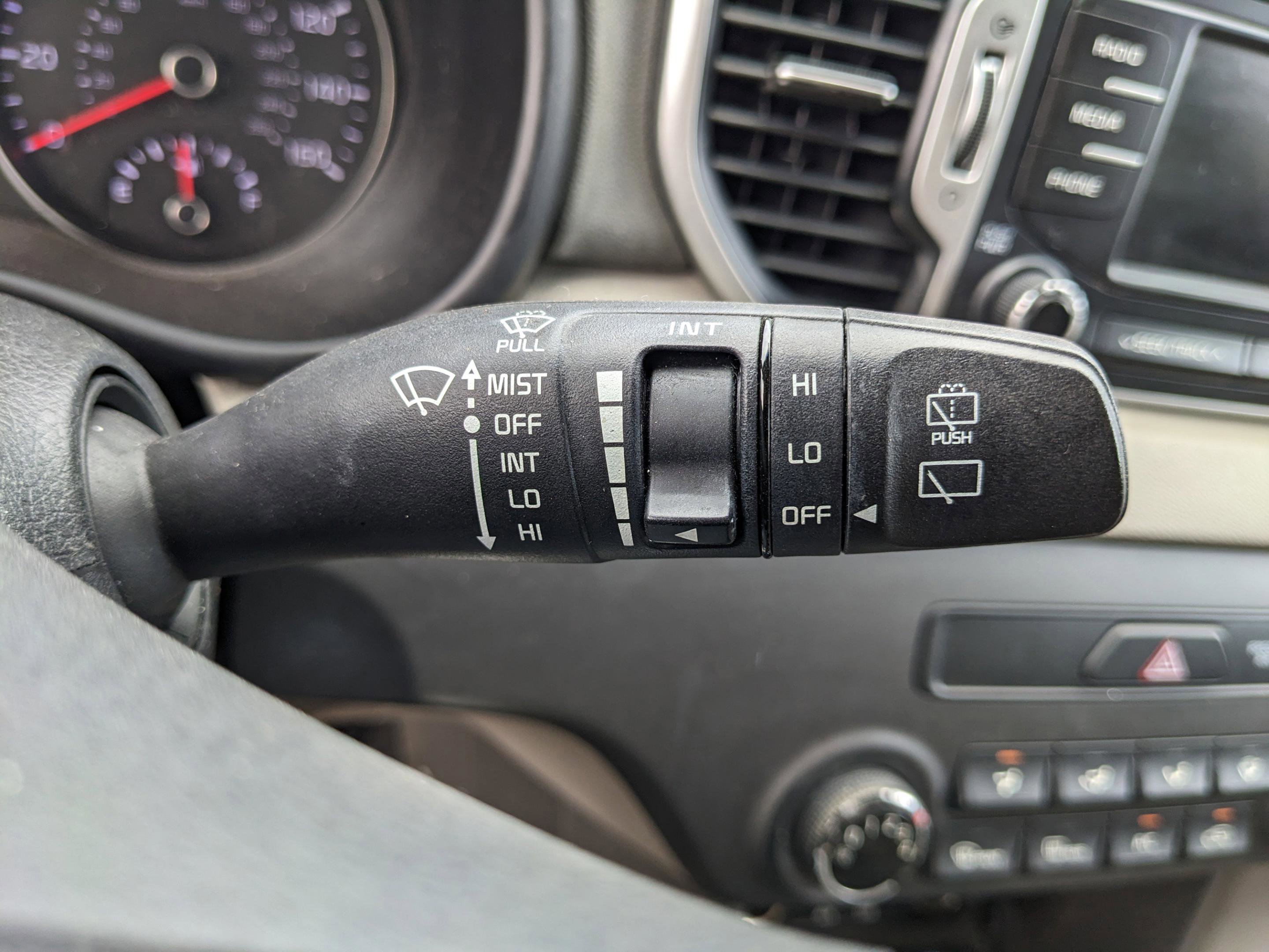 Used 2017 Kia Sportage LX image 29