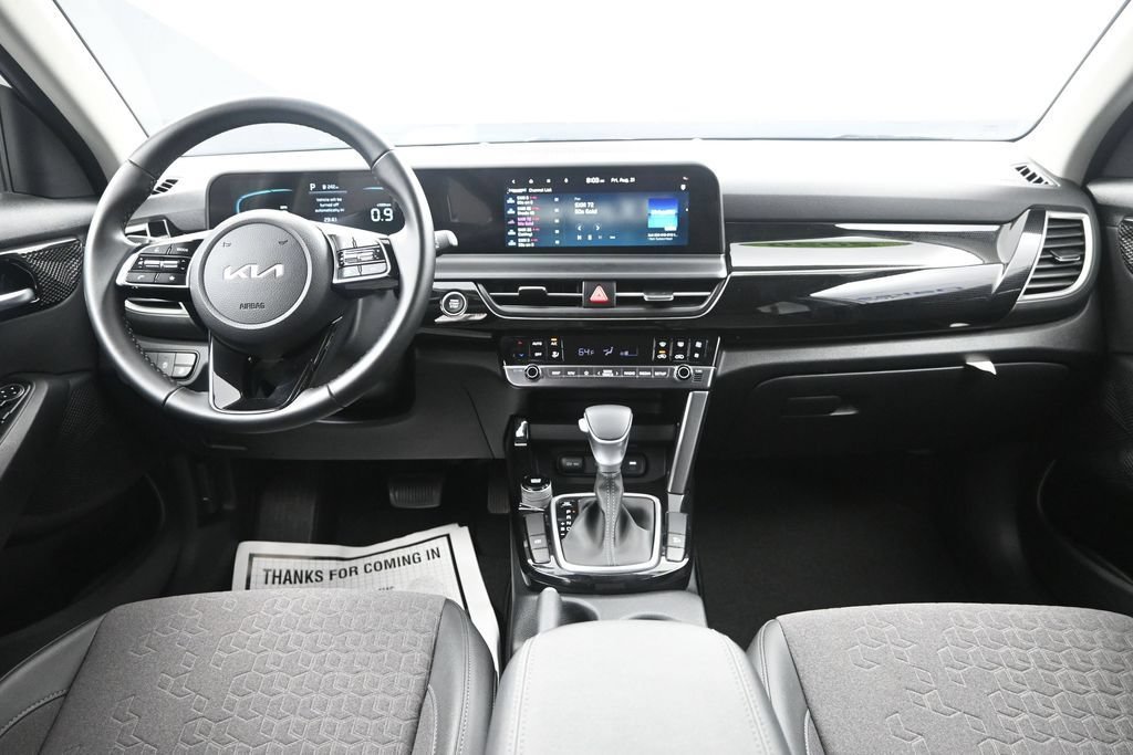 Certified 2026 Kia Seltos S FWD image 30