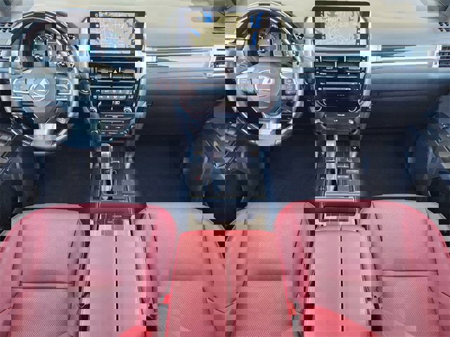 Used 2023 Lexus GX 460 Premium image 20