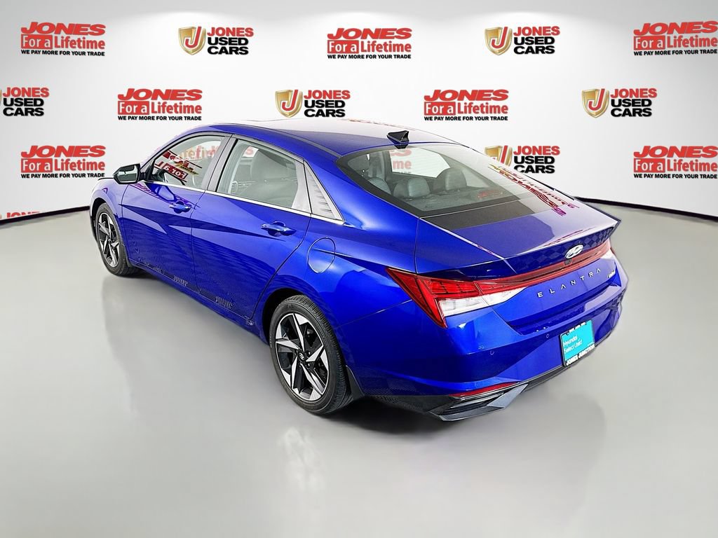 Certified 2023 Hyundai Elantra Limited FWD image 2