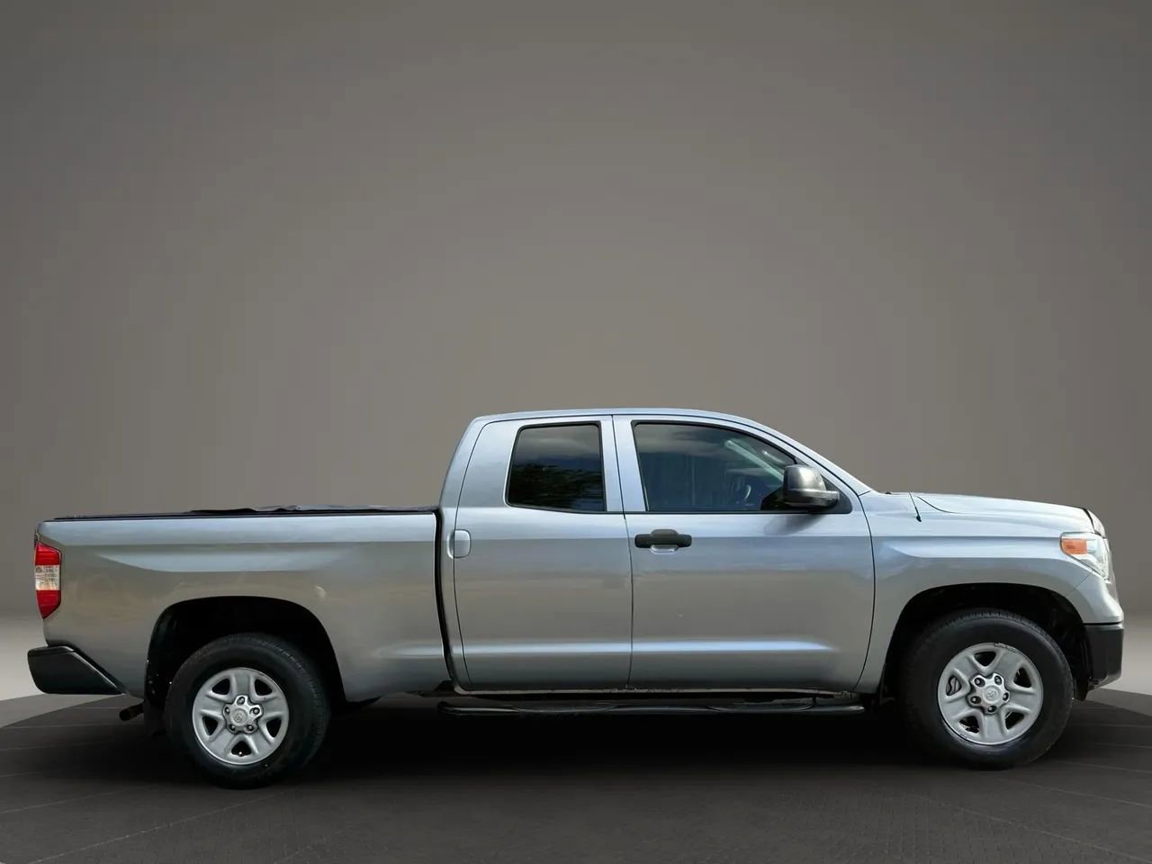 Used 2014 Toyota Tundra SR RWD image 9