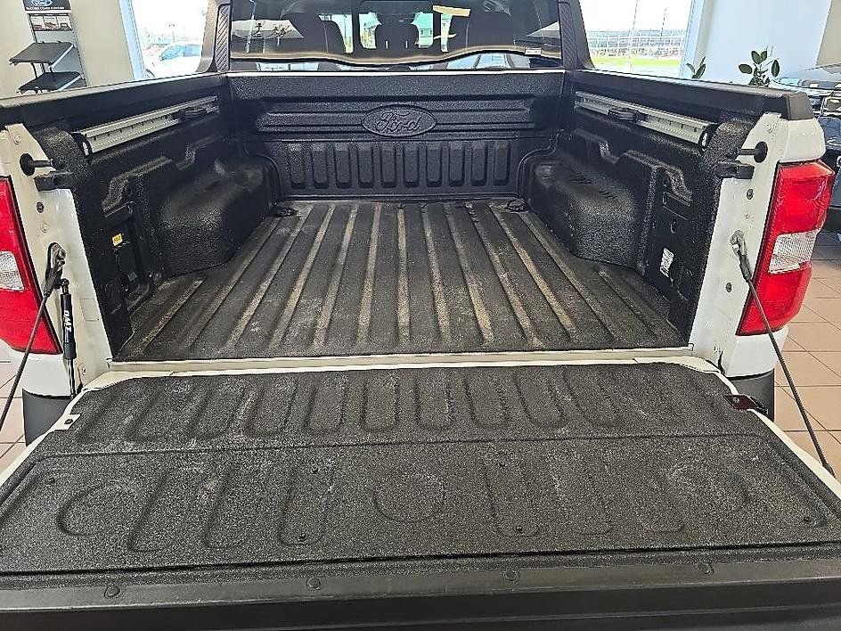 Used 2024 Ford Maverick Lariat FWD image 33