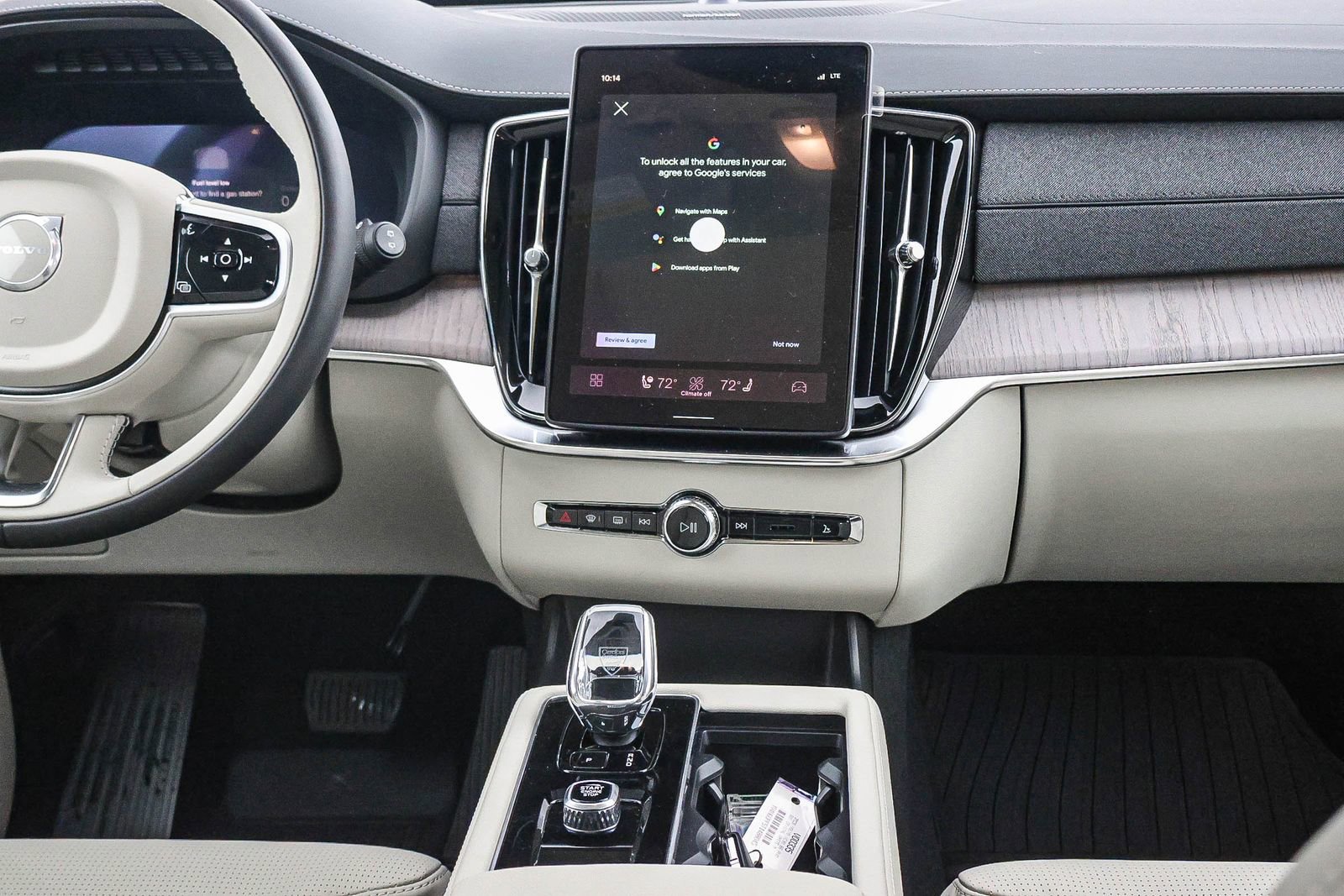 New 2026 Volvo XC90 T8 Ultra w/ Protection Package Premier image 23