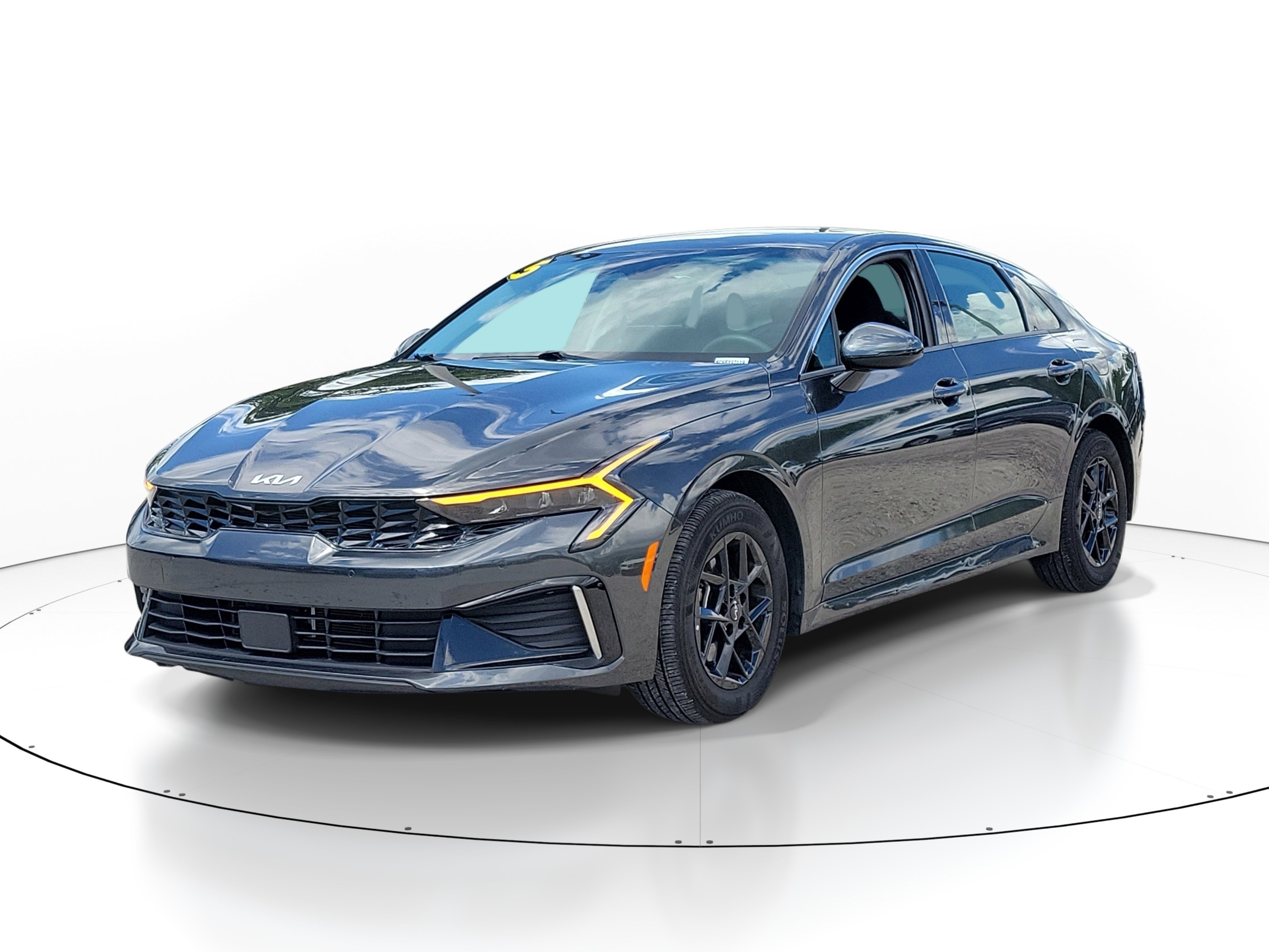 Used 2025 Kia K5 LXS FWD image 3