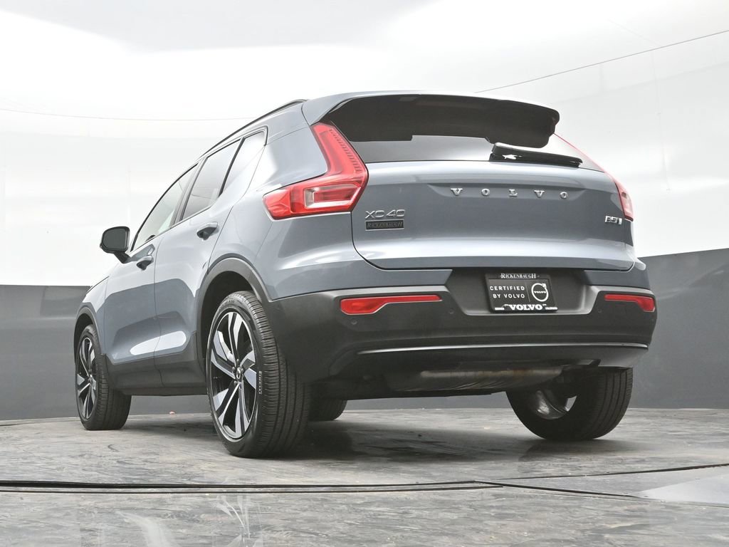 Used 2023 Volvo XC40 B5 Ultimate w/ Protection Package Premier image 27