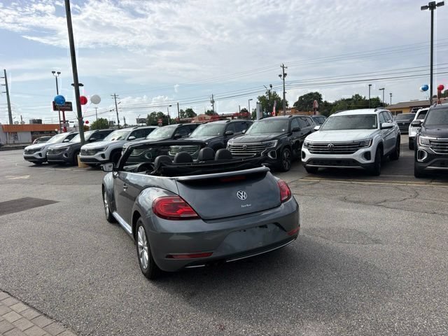 Used 2018 Volkswagen Beetle 2.0T S FWD image 10