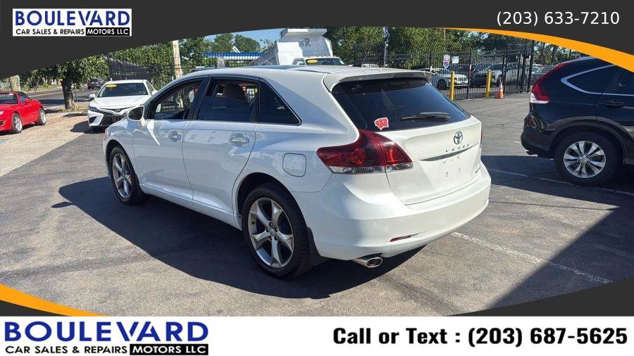 Used 2013 Toyota Venza Limited AWD/4WD image 5