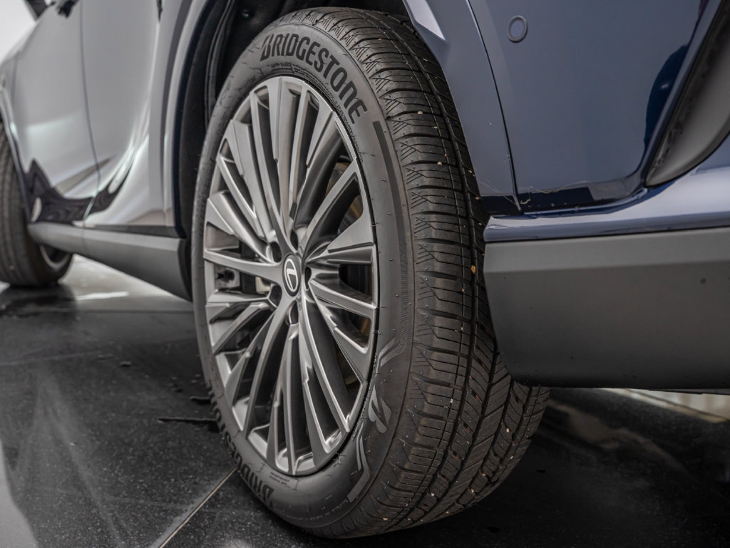 Certified 2026 Lexus RX 350 AWD w/ Convenience Package image 51
