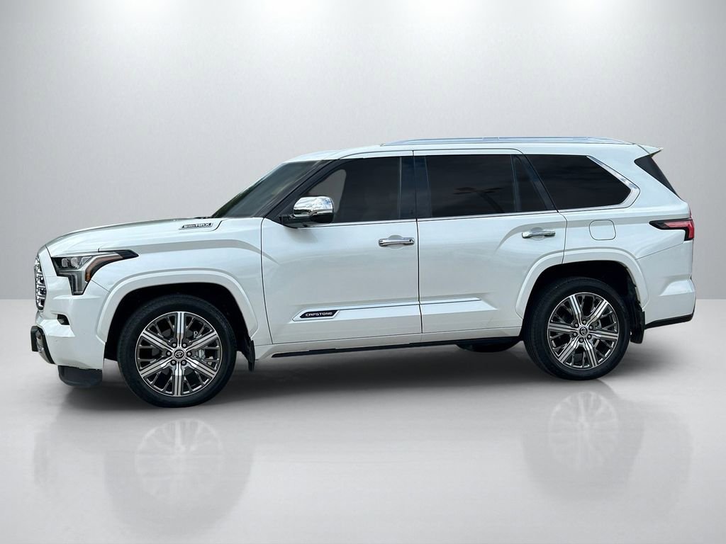 Used 2023 Toyota Sequoia Capstone RWD image 8