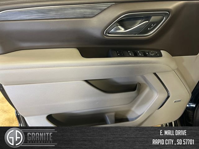 Used 2023 GMC Yukon SLT AWD/4WD image 19