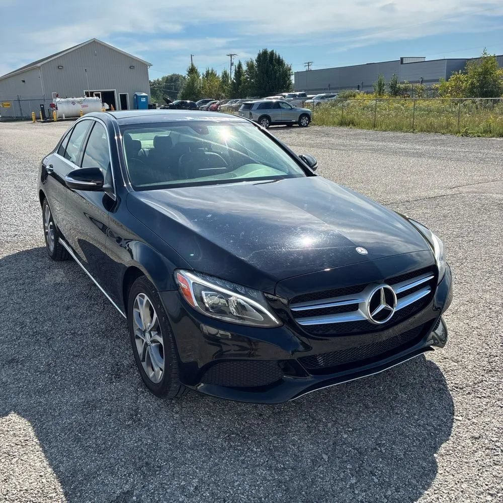 Used 2015 Mercedes-Benz C 300 4MATIC Sedan image 12