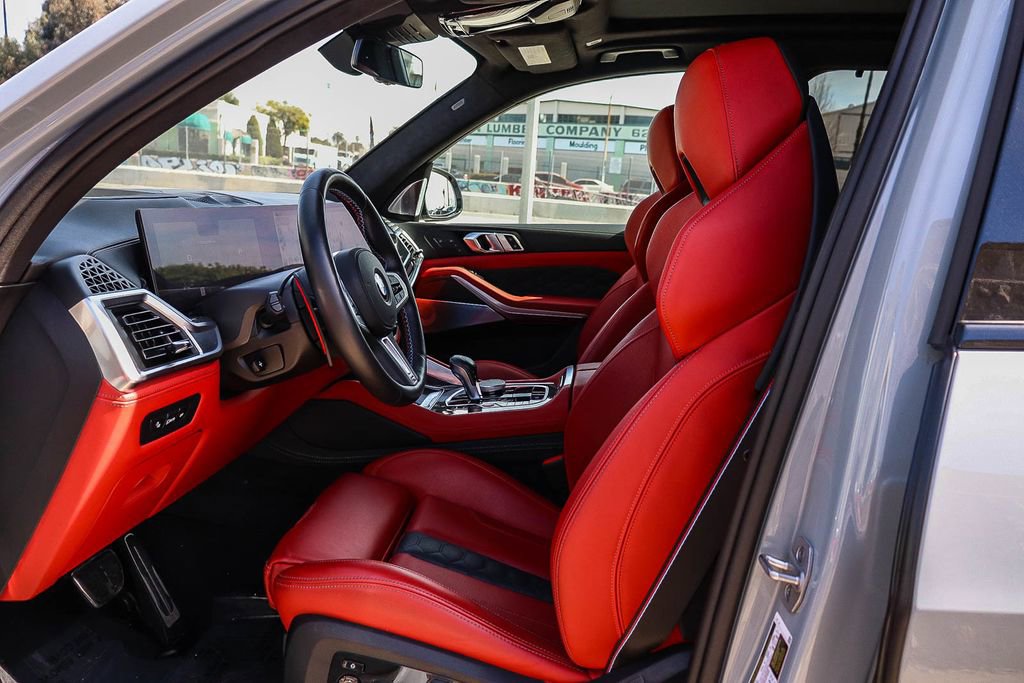 Certified 2025 BMW X5 M Competition w/ Executive Package image 19