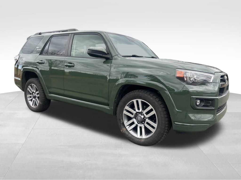 Used 2022 Toyota 4Runner TRD Sport image 1