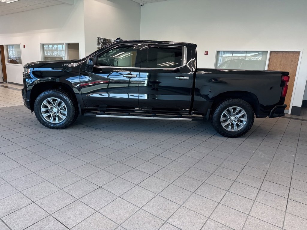 Used 2021 Chevrolet Silverado 1500 High Country w/ Safety Package II image 10