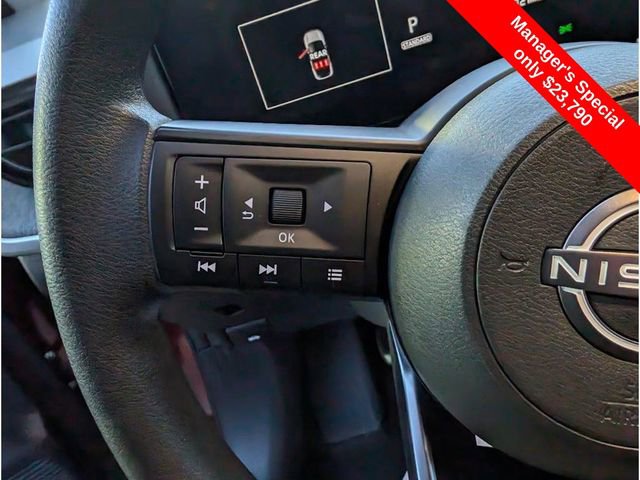 Certified 2025 Nissan Kicks SV image 17