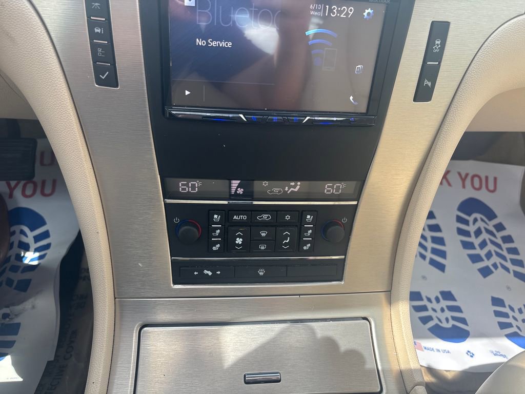 Used 2007 Cadillac Escalade EXT w/ Information Package AWD/4WD image 24