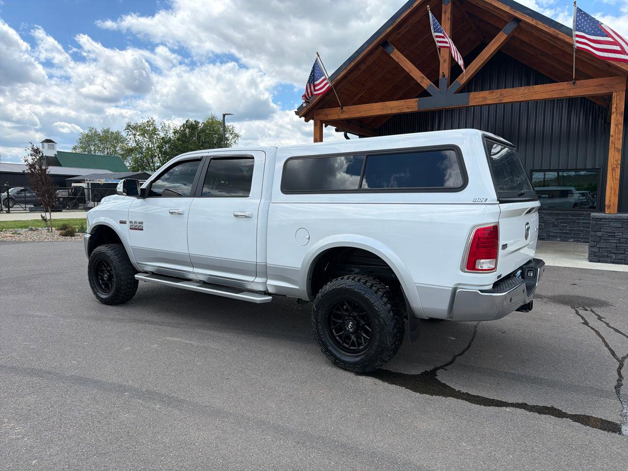 Used 2015 RAM 2500 Laramie AWD/4WD image 6