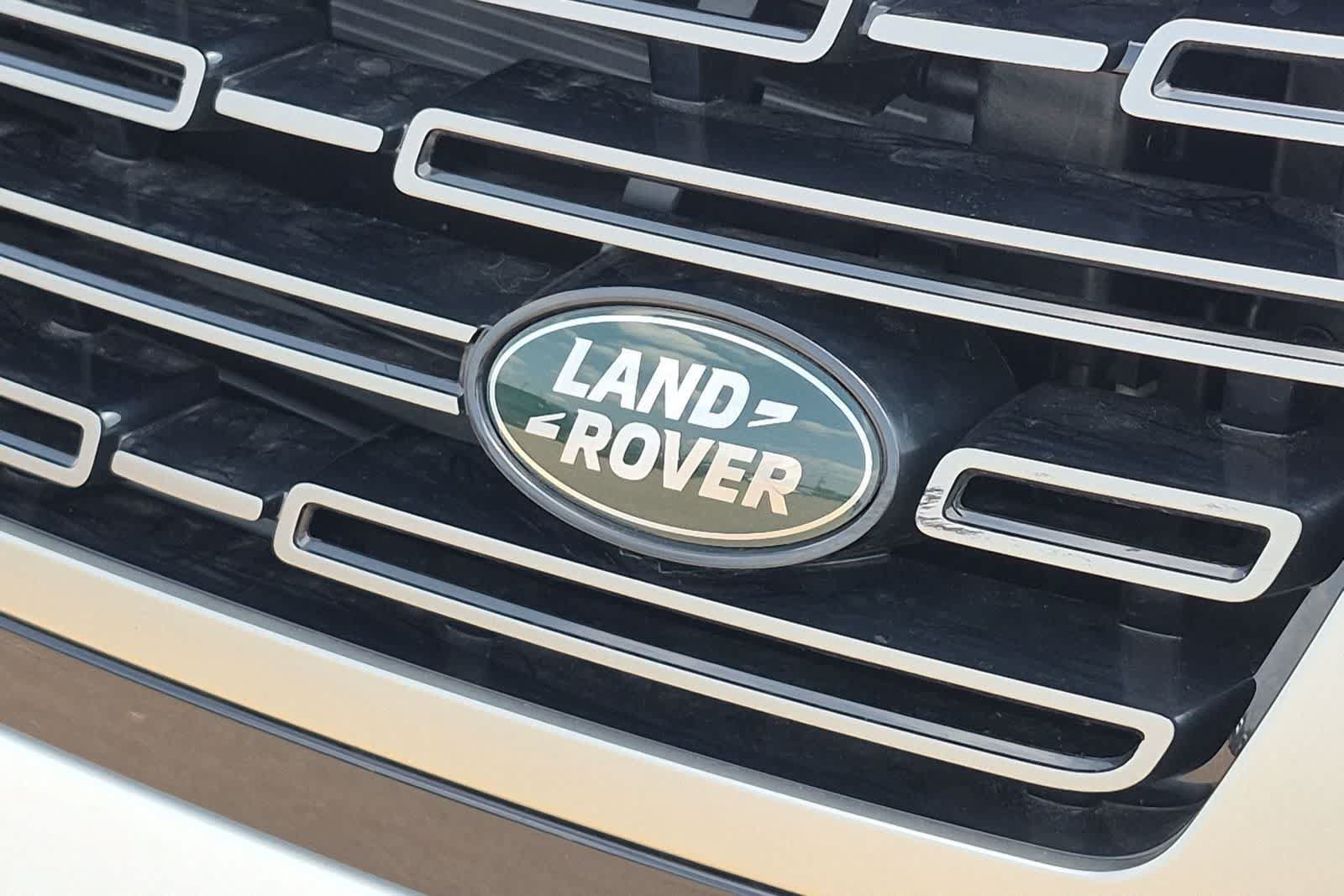 New 2026 Land Rover Range Rover SE AWD/4WD image 11