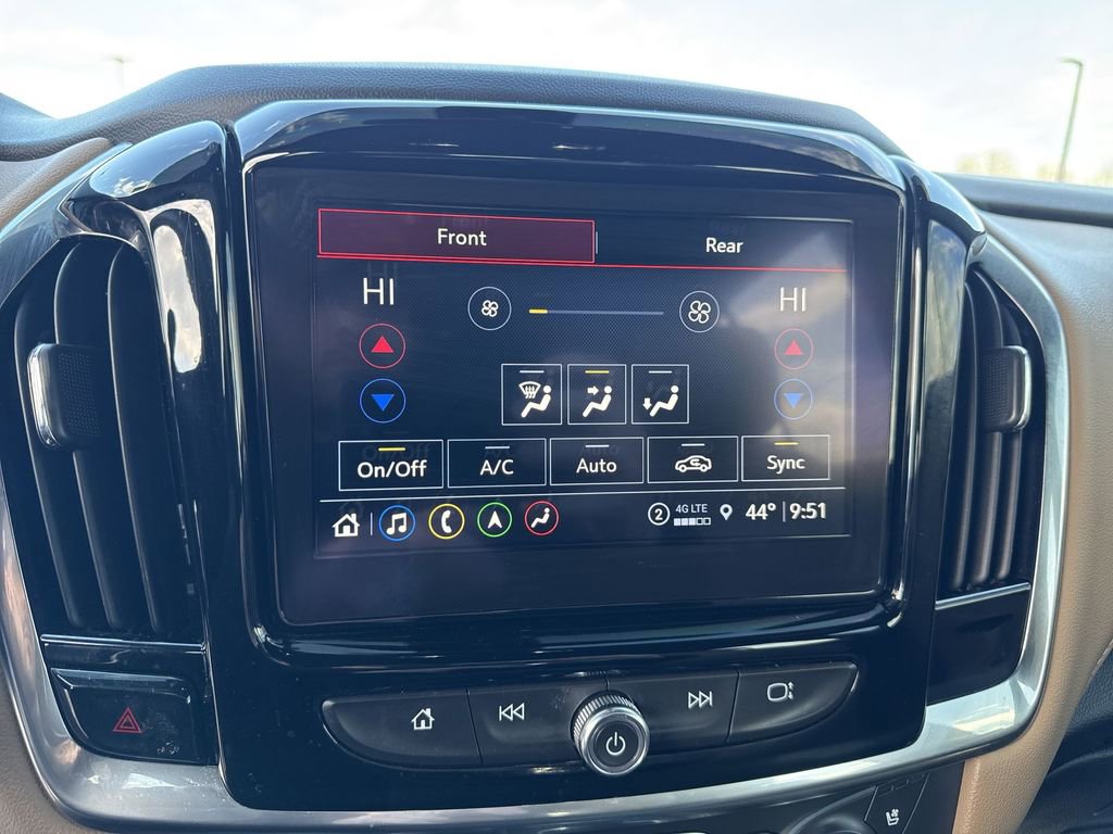Used 2023 Chevrolet Traverse Premier w/ LPO, Floor Liner Package image 19