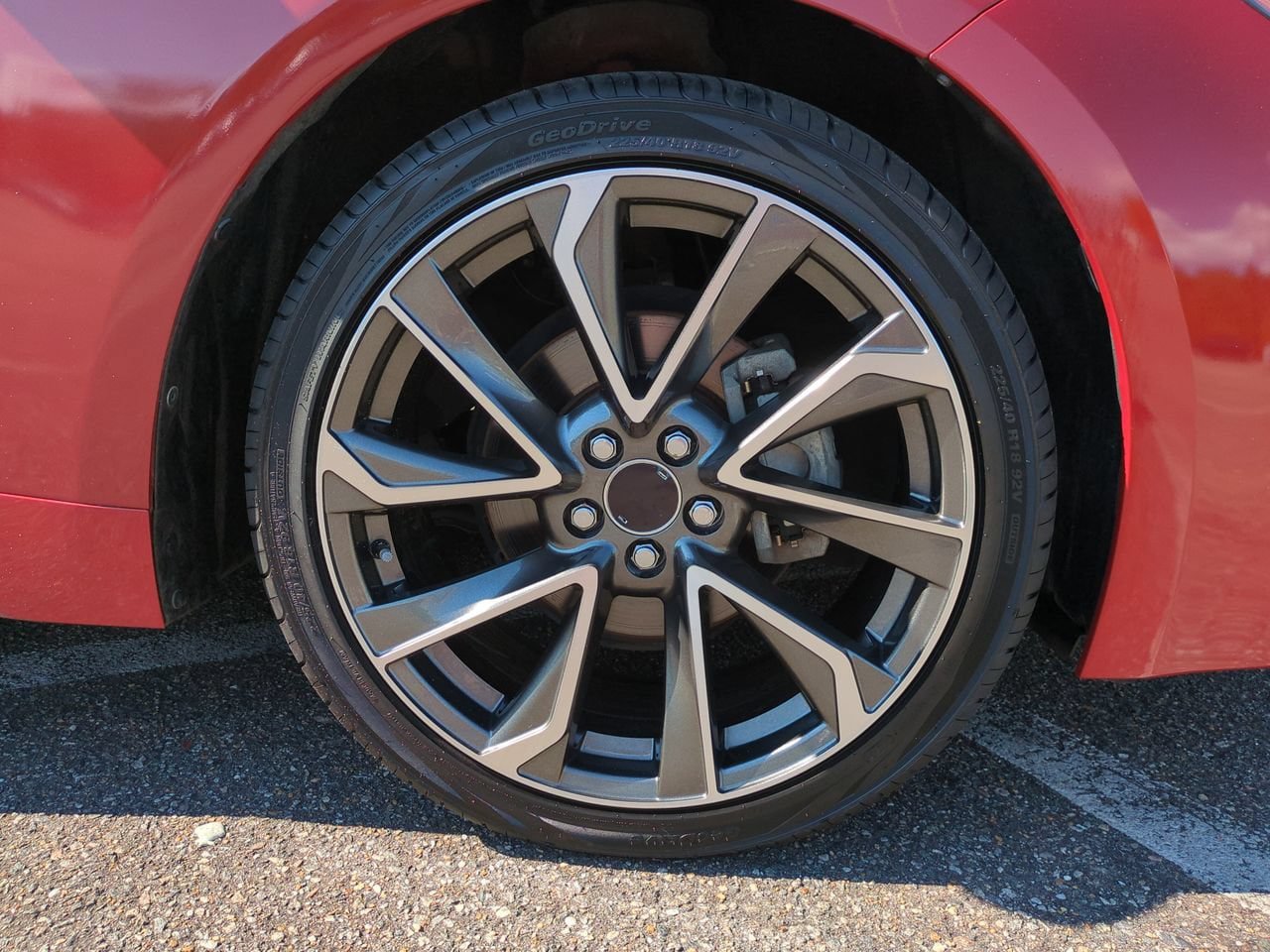 Used 2019 Toyota Corolla XSE FWD image 11