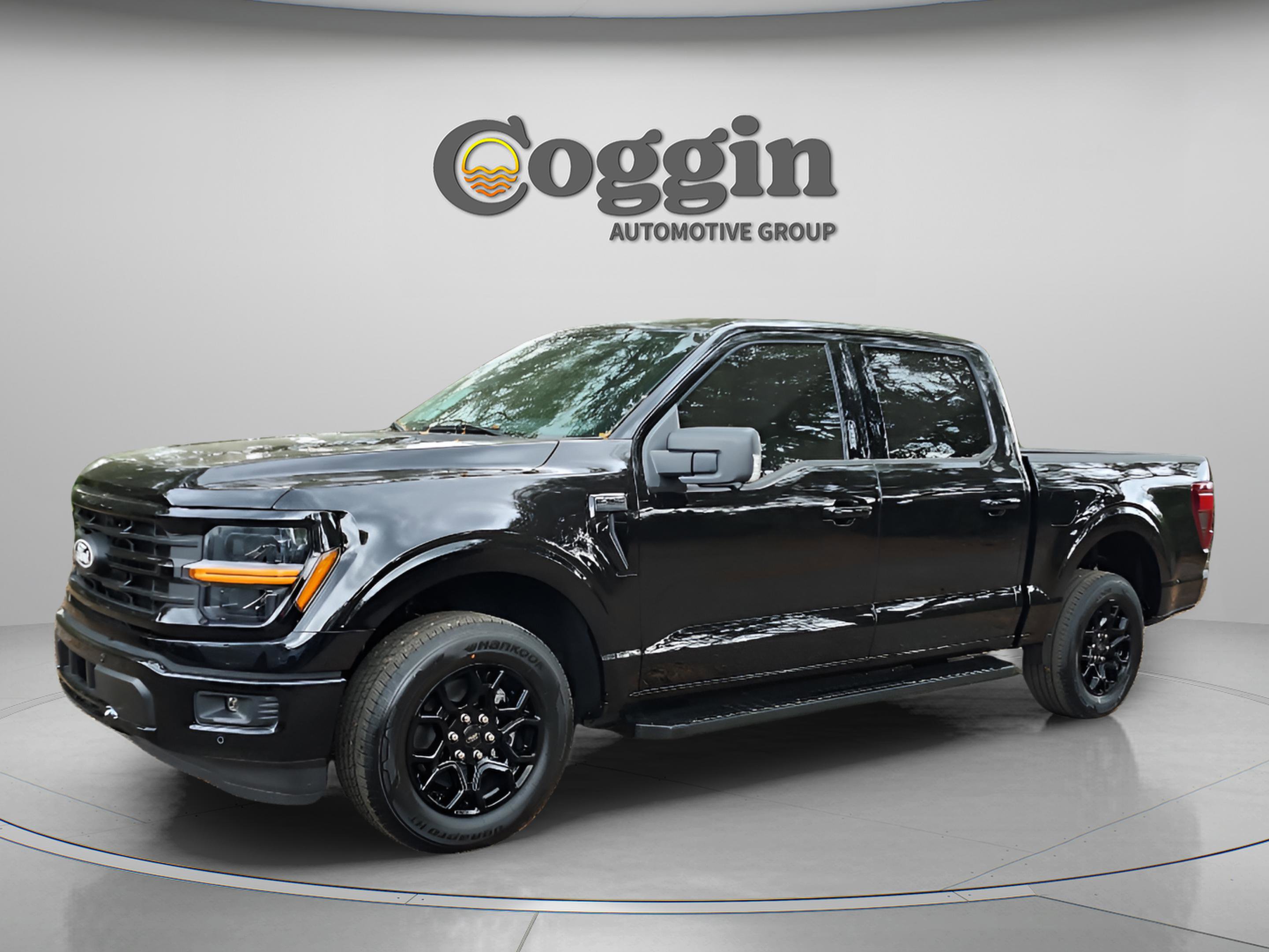 New 2026 Ford F150 XLT w/ Equipment Group 302A MID