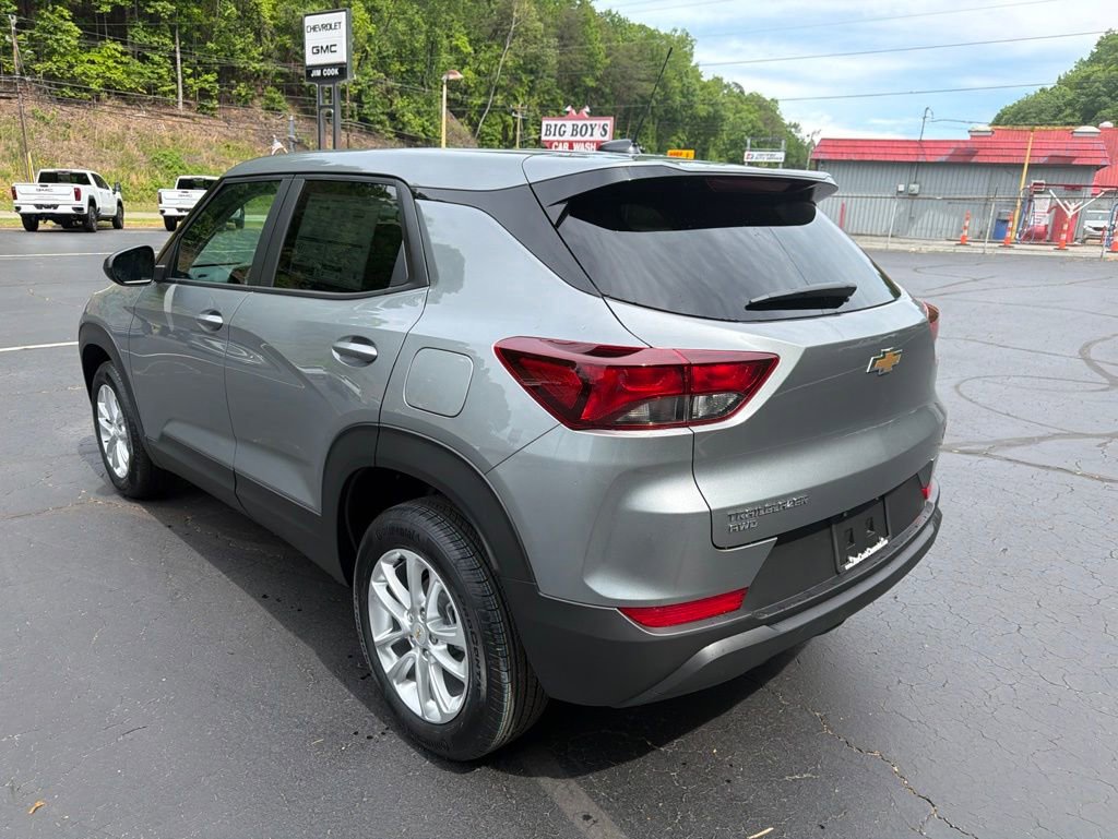 New 2026 Chevrolet TrailBlazer LS AWD/4WD image 2