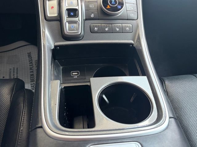Used 2022 Hyundai Santa Fe Limited AWD/4WD image 6
