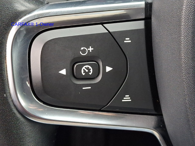 Used 2019 Volvo XC40 T5 Momentum AWD/4WD image 23