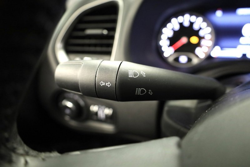 Used 2020 Jeep Renegade Limited image 30