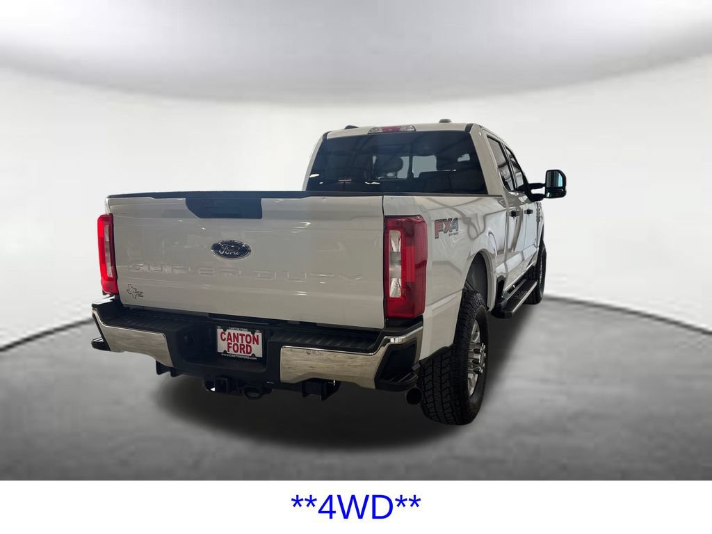Used 2024 Ford F250 XLT w/ FX4 Off-Road Package AWD/4WD image 6