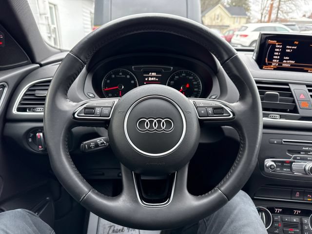 Used 2018 Audi Q3 2.0T Premium Plus w/ Premium Plus Package AWD/4WD image 19