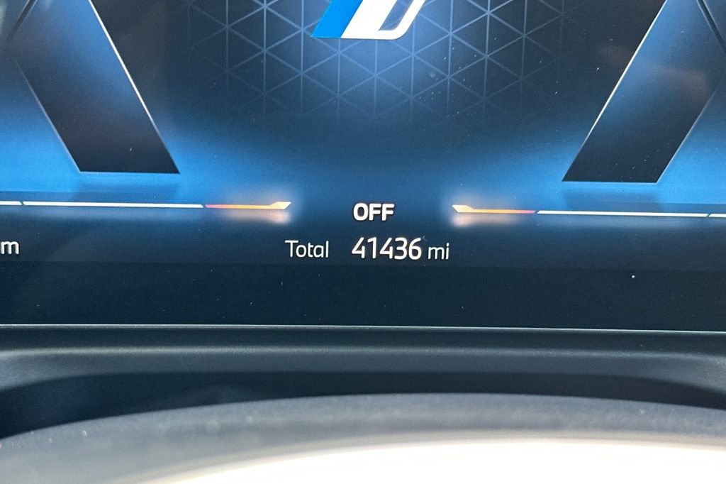 Used 2023 BMW i4 eDrive40 w/ M Sport Package image 30