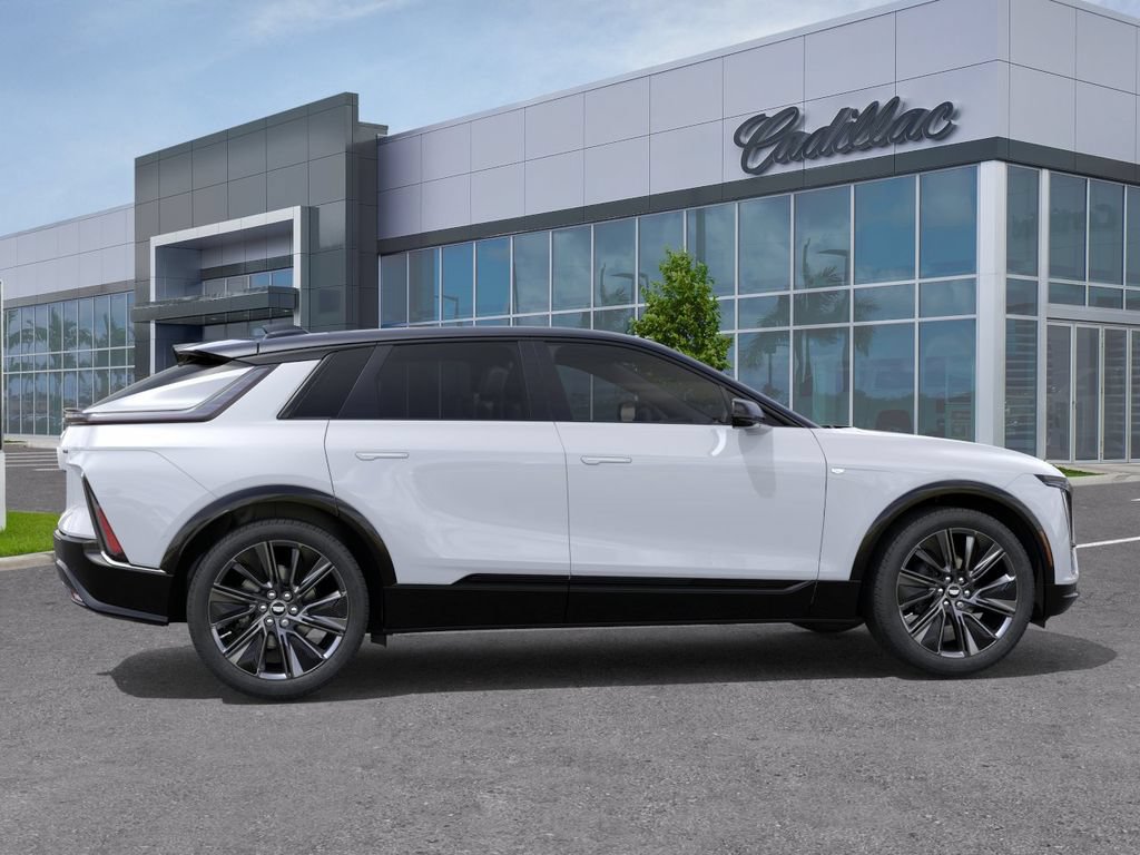 New 2026 Cadillac Lyriq Signature Sport RWD image 6