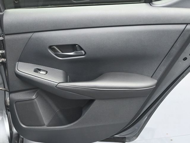 Used 2024 Nissan Sentra S FWD image 30