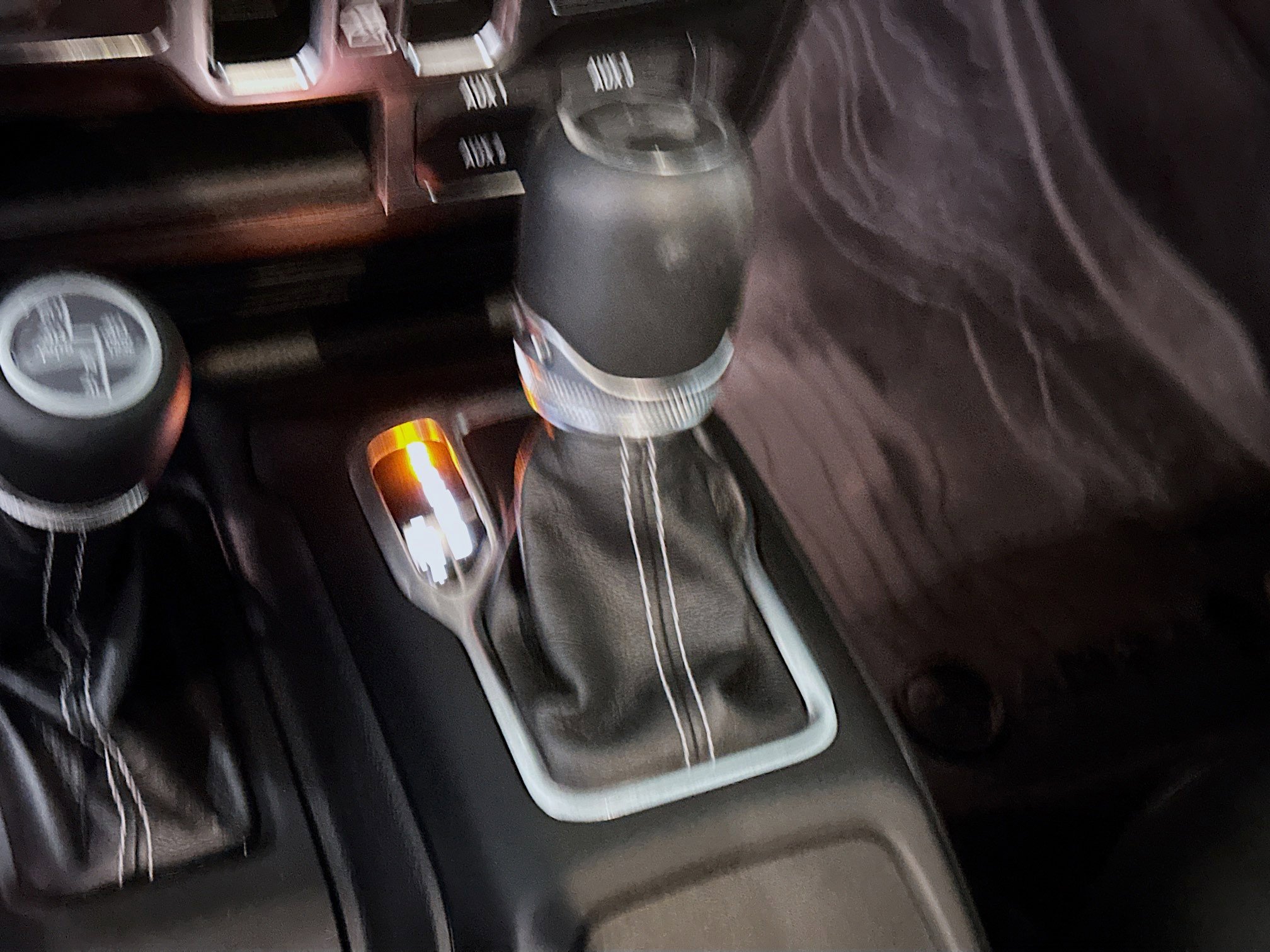 Used 2023 Jeep Wrangler Sahara image 25