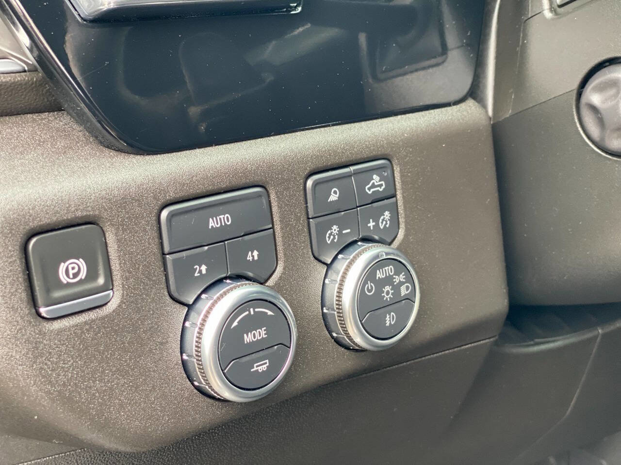 Used 2024 GMC Sierra 1500 SLT w/ SLT Premium Plus Package image 14